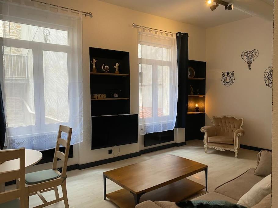 L'Augusteum Apartamento Nîmes Exterior foto
